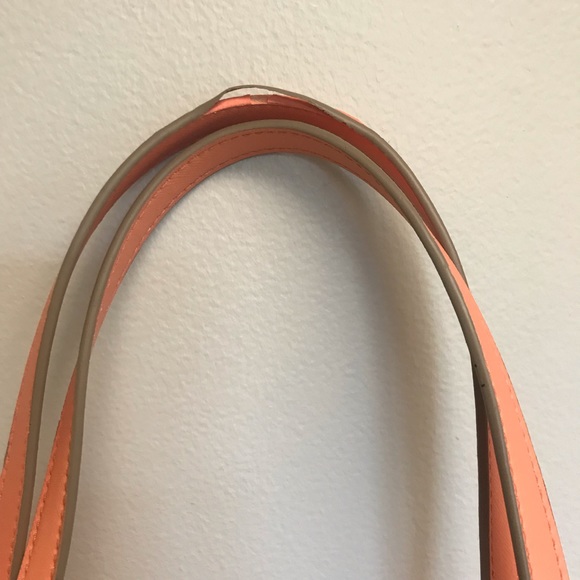Pink bucket bag - Picture 4 of 5